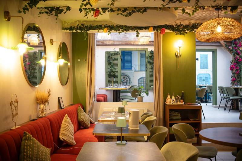 Où manger pour le nouvel an 2026 à Lyon ? Chez FAMOSA à LYON 4 ! Découvrez notre menu de réveillon