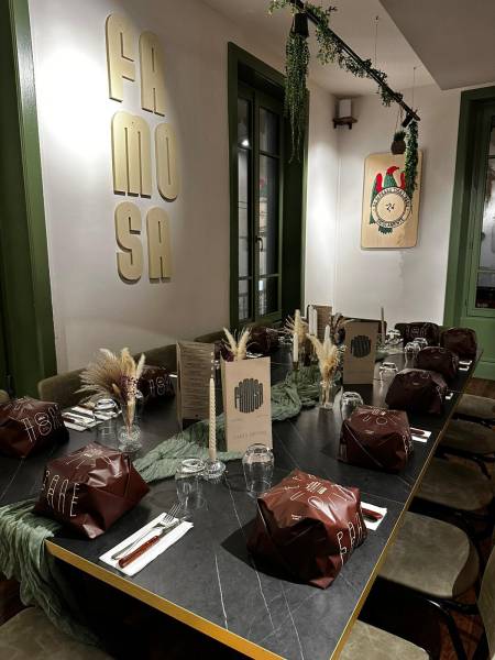 Privatiser tout ou partie d'un restaurant pour repas de groupe, un départ à la retraite, pot de départ et autres évènements d'entreprise à Lyon