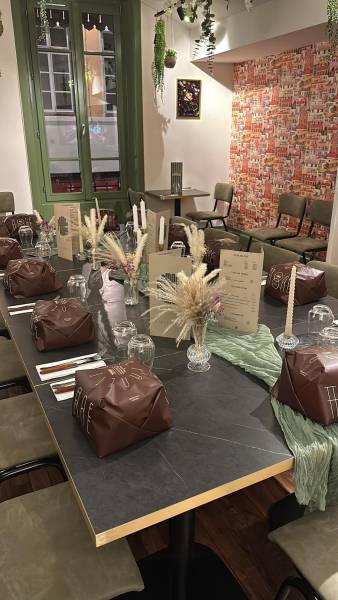 Privatiser tout ou partie d'un restaurant pour repas de groupe, un départ à la retraite, pot de départ et autres évènements d'entreprise à Lyon