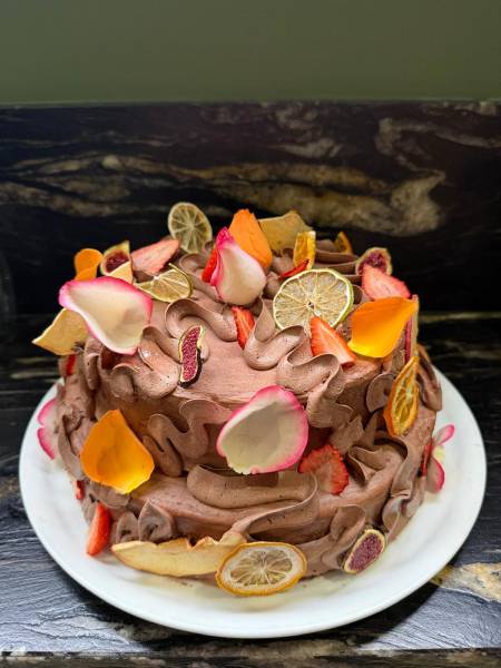 Restaurant pour fêter son anniversaire ou autre évènement privé ou professionnel à Lyon avec framboisier créé par notre chef pâtissier