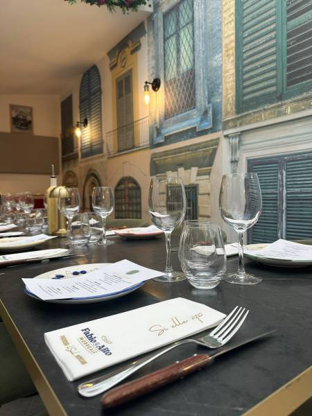 Repas d'entreprise à Lyon (Croix-Rousse) pour groupe de 15 collaborateurs avec menu sur mesure